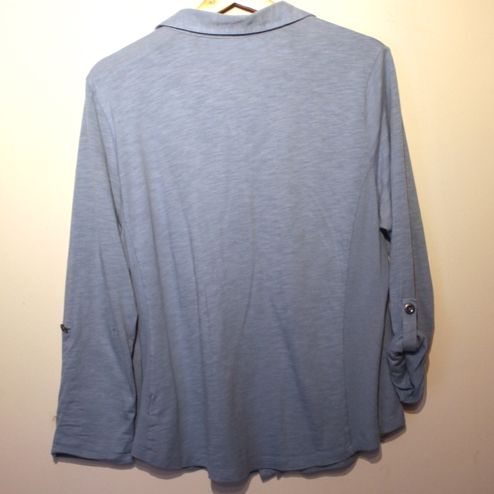 Style & Co Light Blue Button Up, Ribbed side panel - Picture 6 of 8